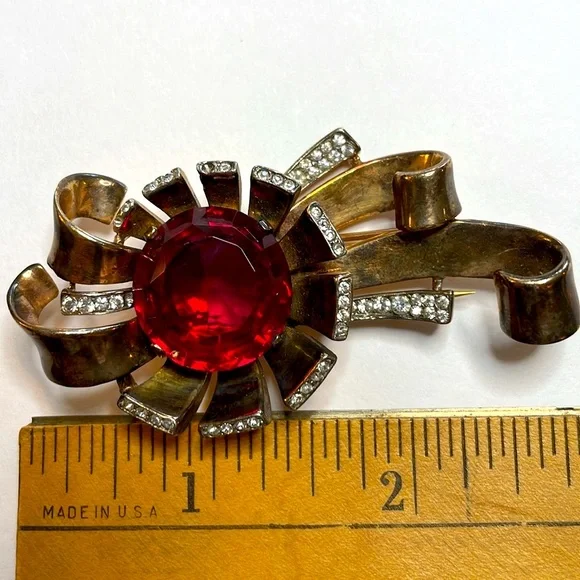 Crown Trifari Alfred Philippe Fur Clip 1940's Gold Vermeil Sterling Silver - Picture 6 of 7